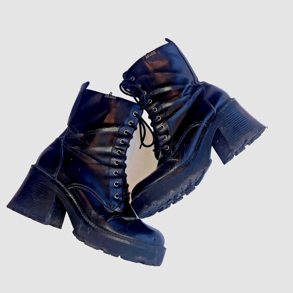 Vtg Mudd Boots Xtreme 10 Chunky Y2K Black Platform Mighty Bondage Bratz Zip Up - Picture 1 of 5
